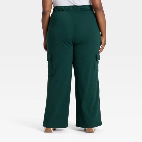 Ava & Viv Dark Green Cargo Joggers SZ 1X - Picture 2 of 3